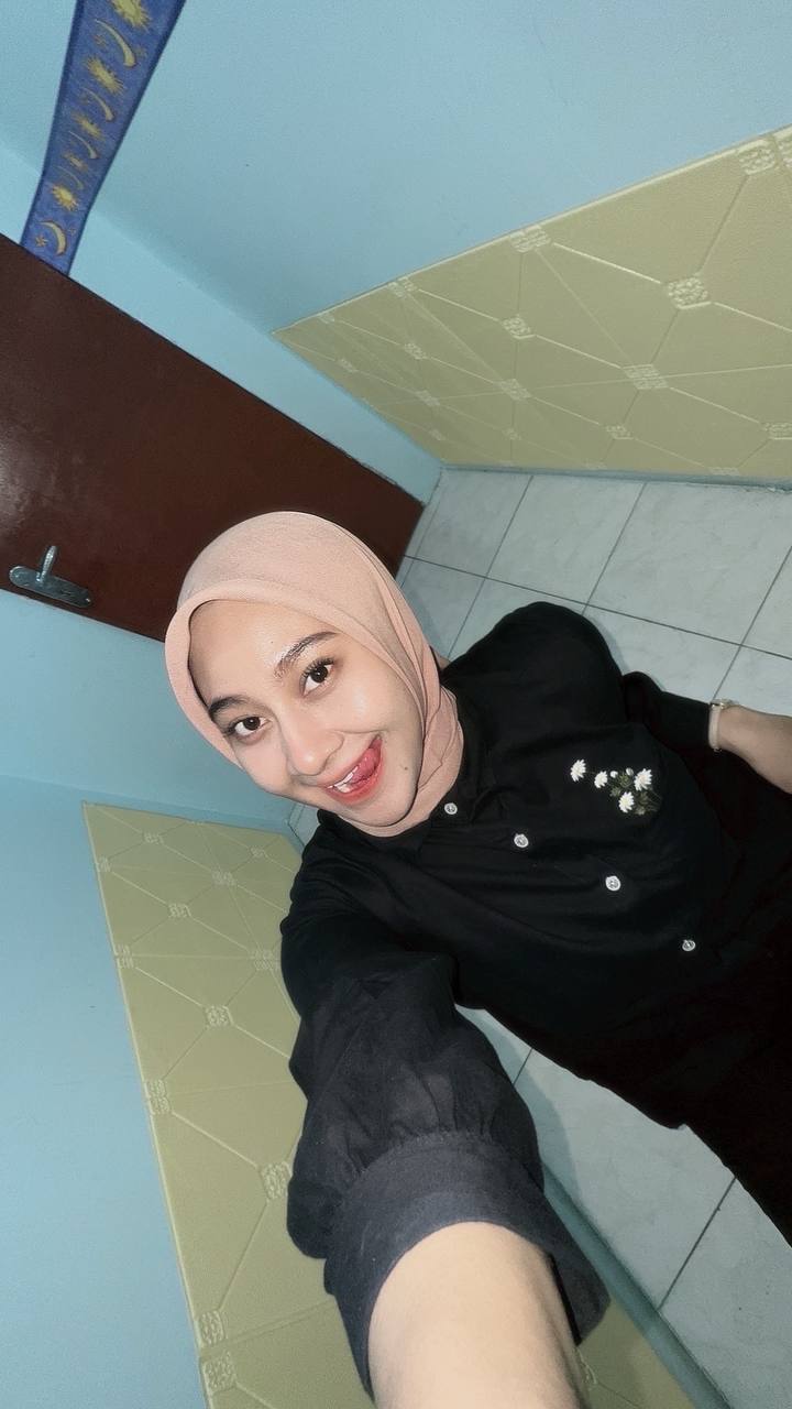 Bidan Rita Setelah Main Padel Jadi Sange Colmek - Foto 8