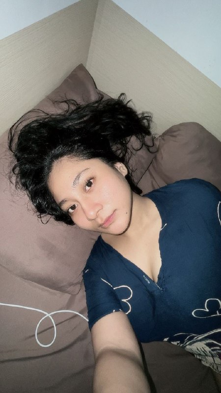 Bidan Rita Meriang Merindukan Kasih Sayang - Foto 1