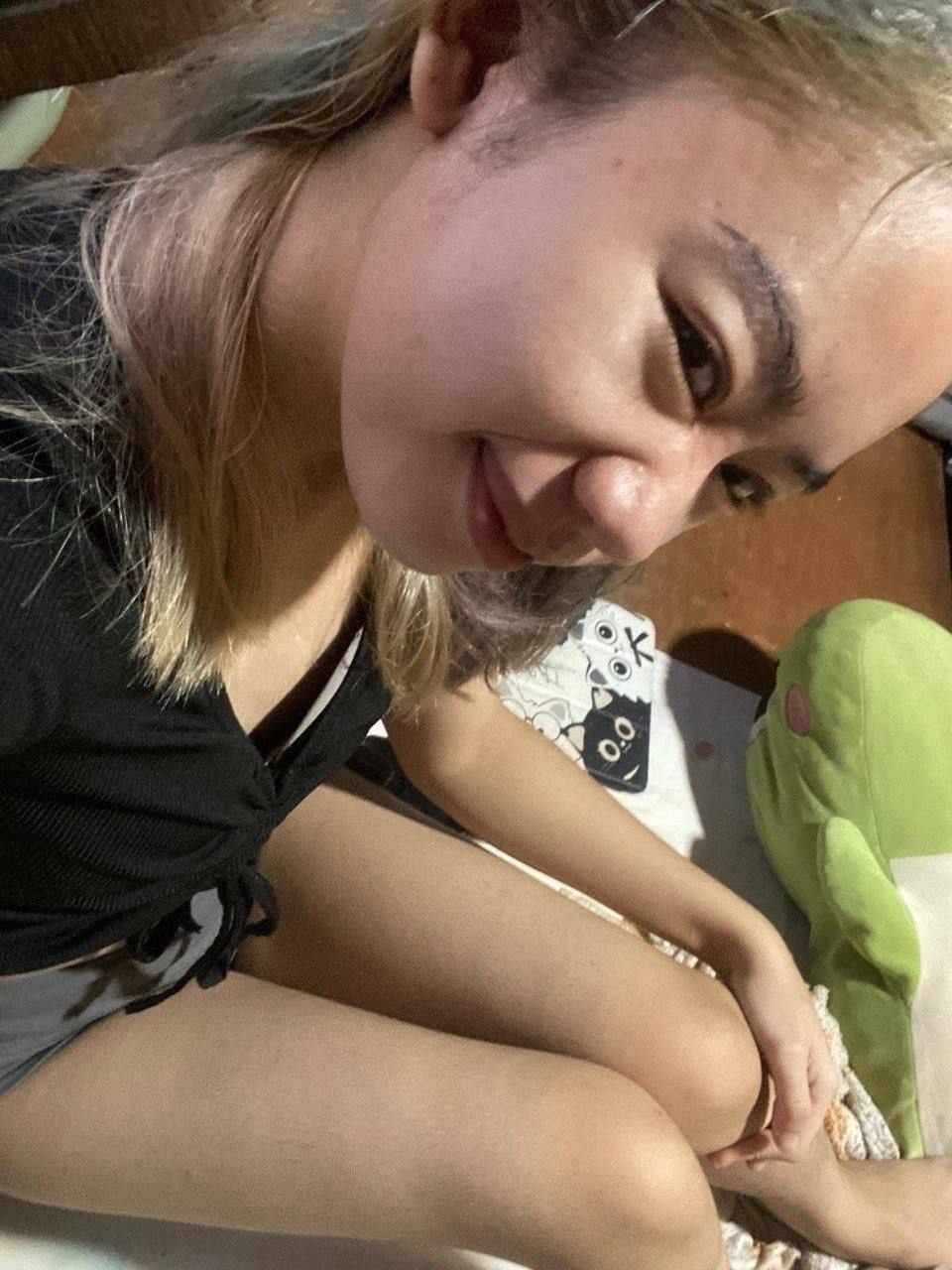Please Sayang Jangan Kasar Banget - Foto 9