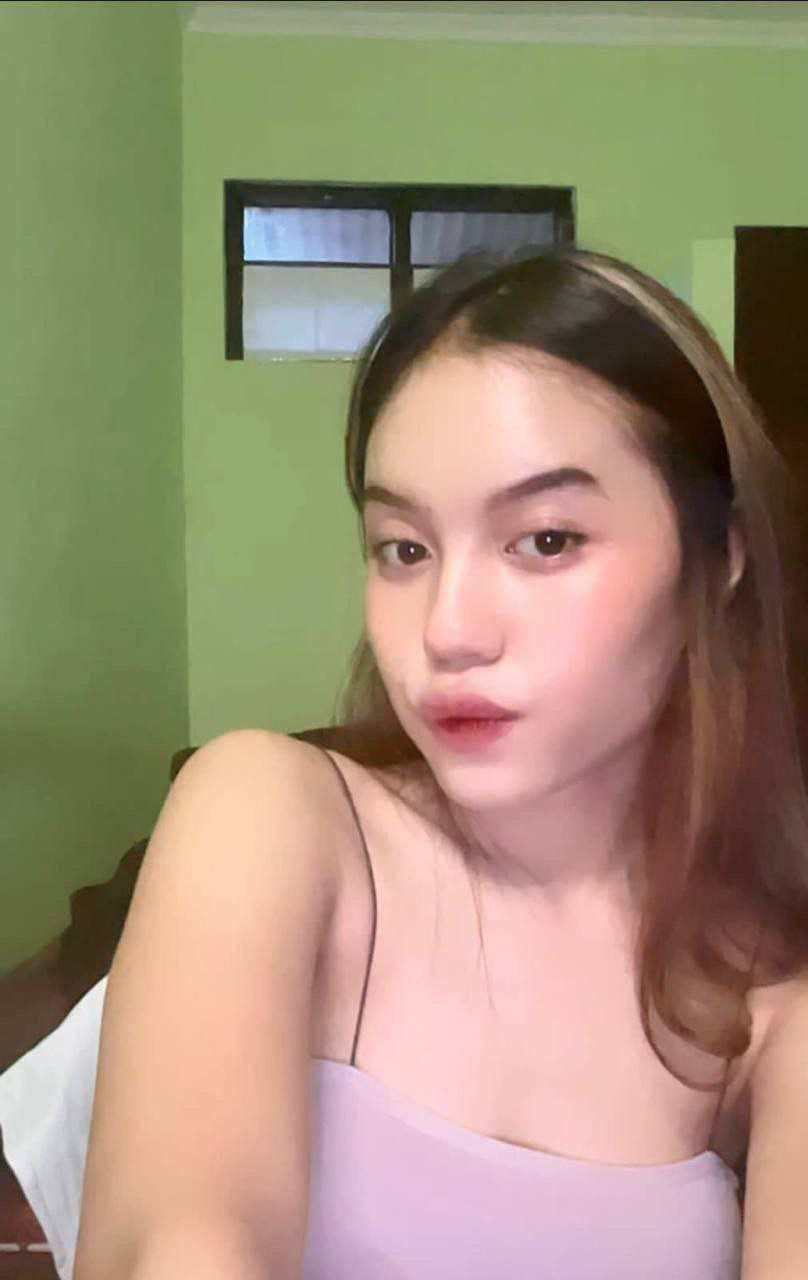 Pejuh Crotin Dimuka Dinda Aja - Foto 6