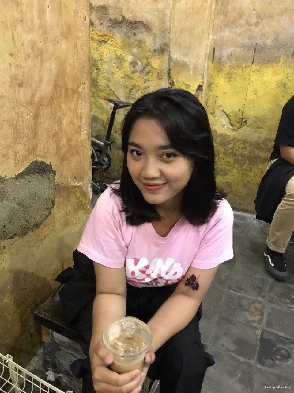Pertama Kali Diajak Ngewe Pacar Baru - Foto 5