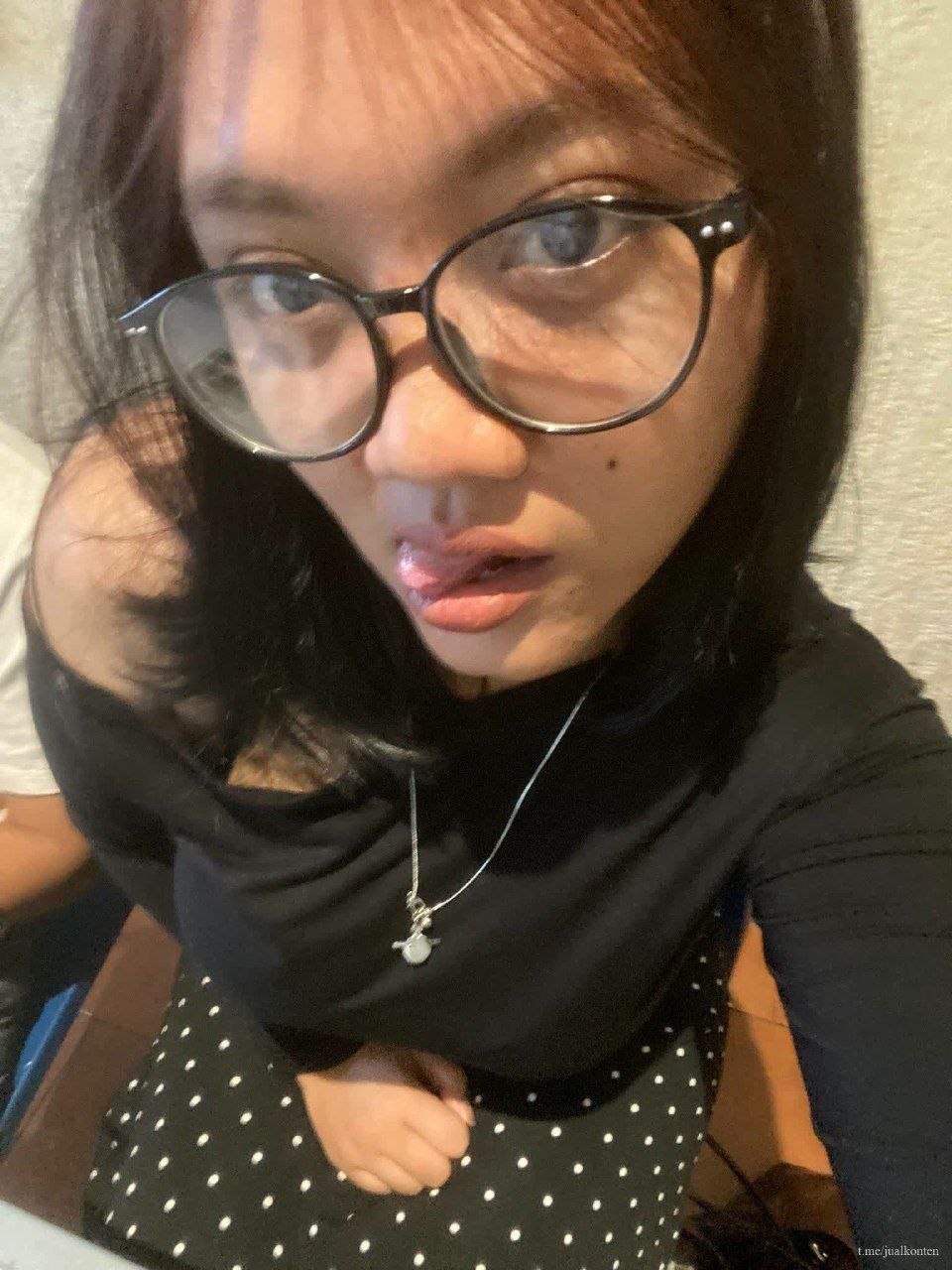 Freya Tobrut Jago Ngewe Ngulek Kontol - Foto 1
