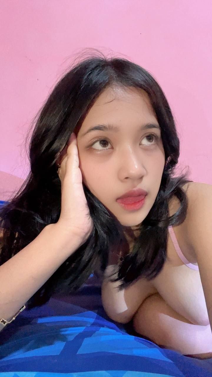 Janda Muda Cantik ngewe Crot Dalem - Foto 4
