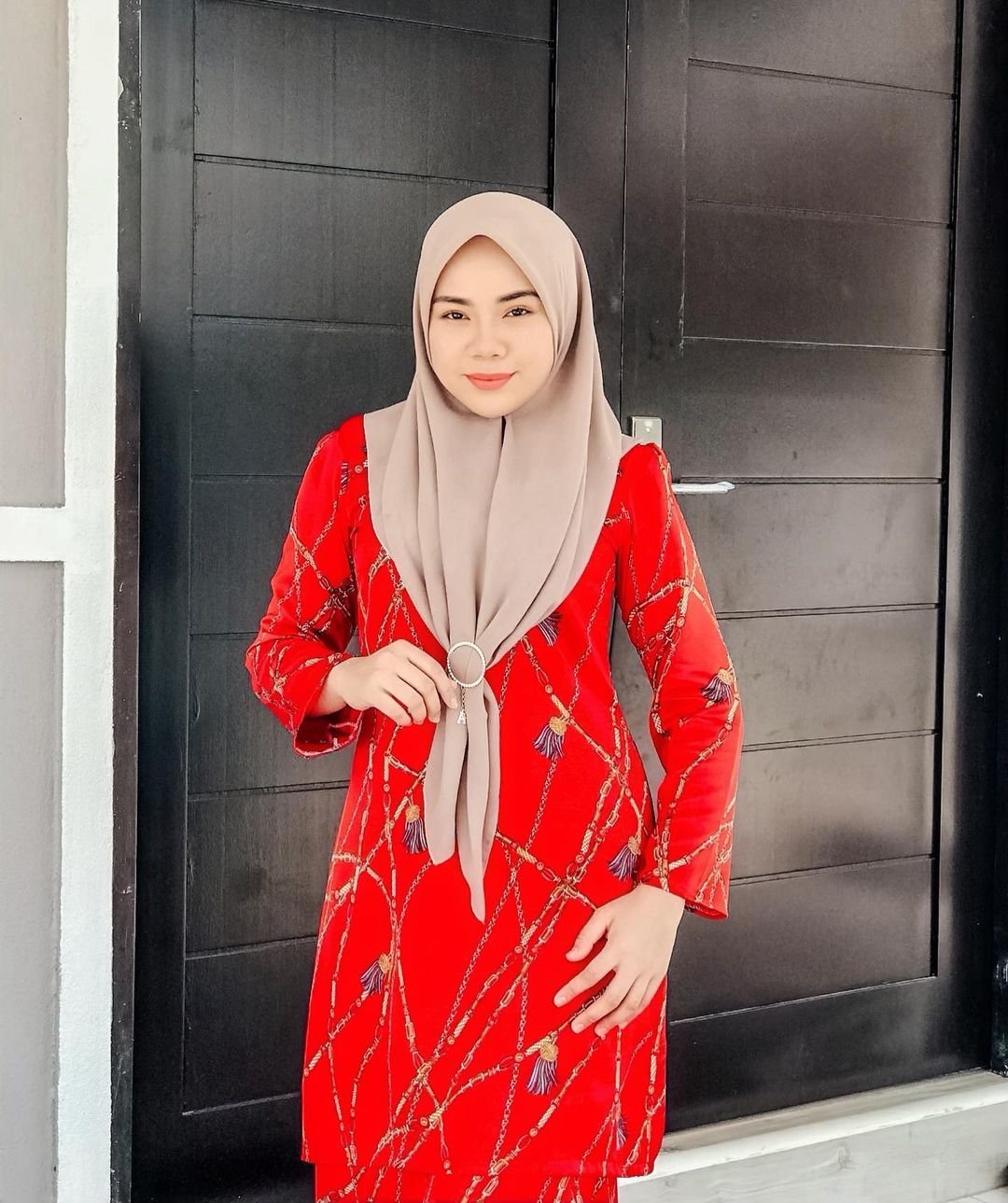 Zirah Jamal Mahasiswi Politeknik Penerbangan Viral - Foto 10