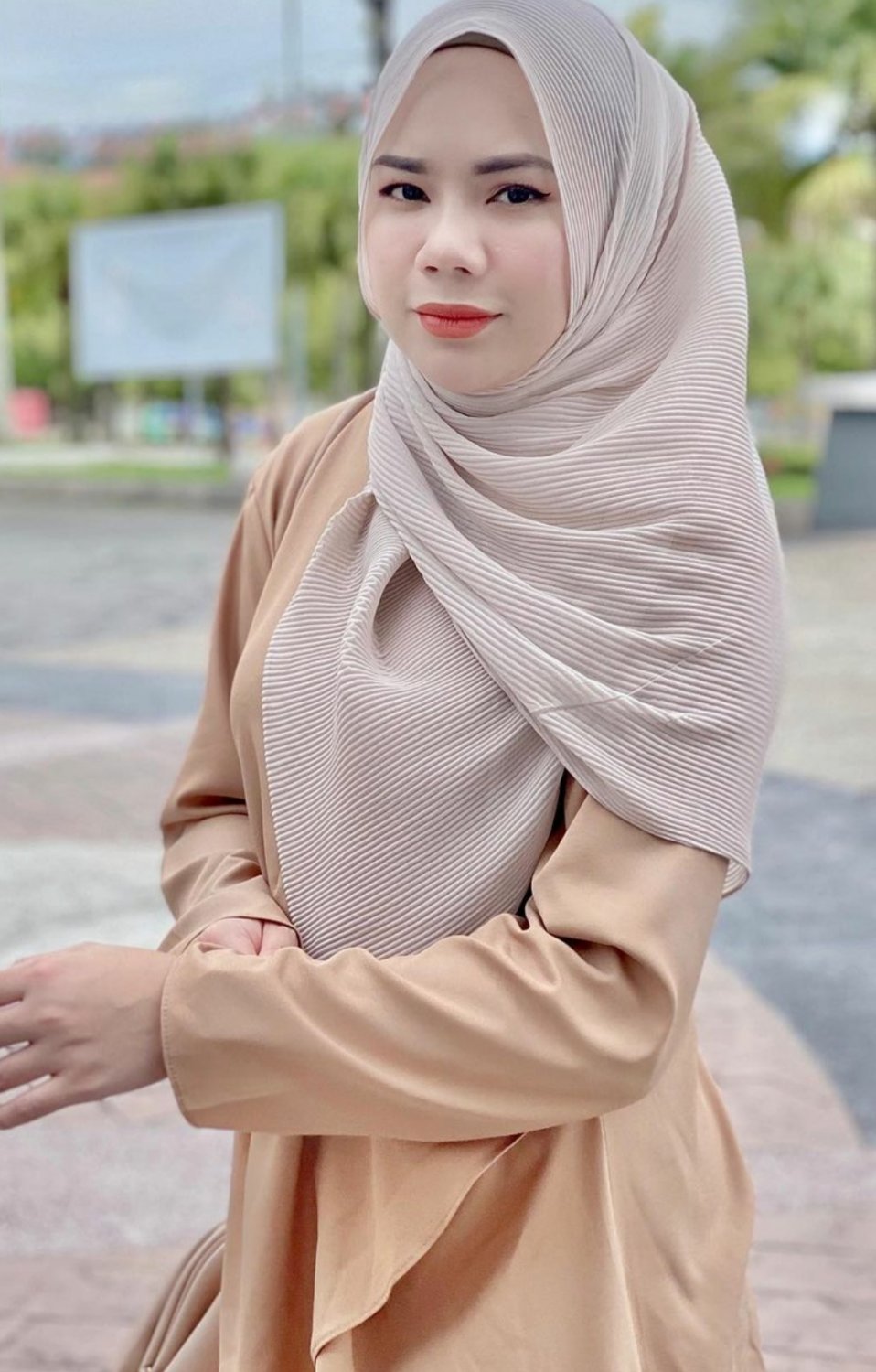 Zirah Jamal Mahasiswi Politeknik Penerbangan Viral - Foto 41