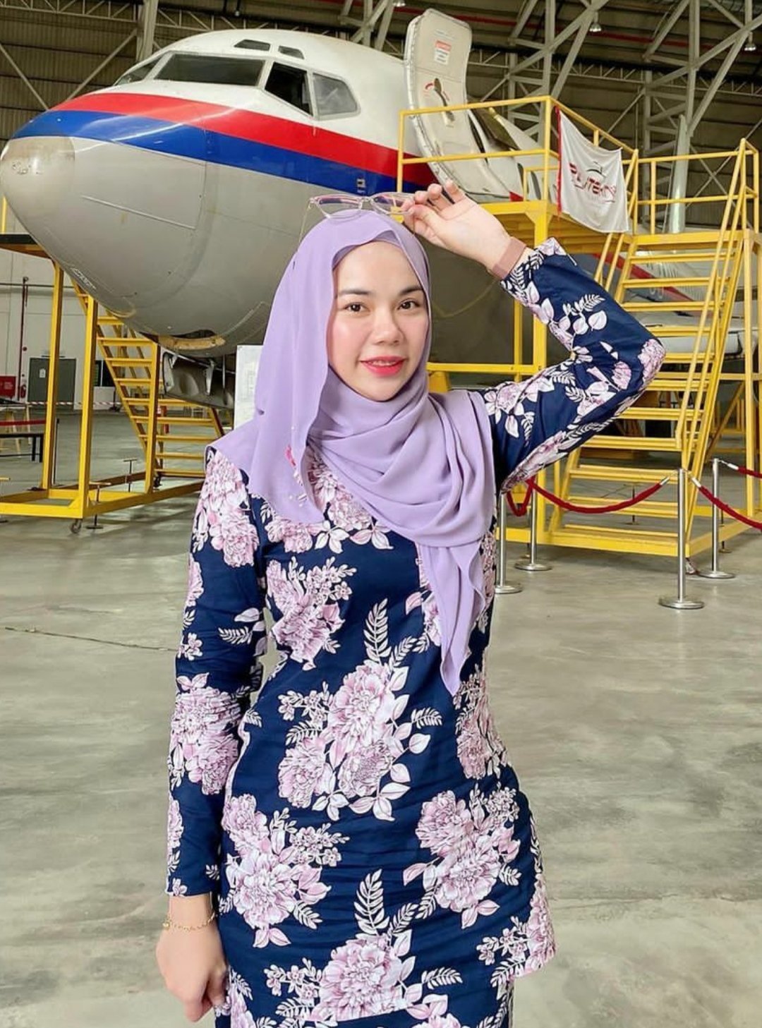 Zirah Jamal Mahasiswi Politeknik Penerbangan Viral - Foto 49
