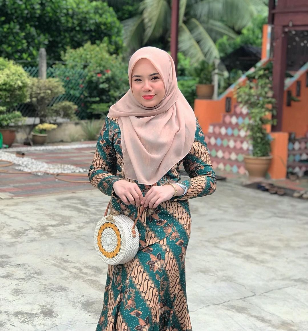 Zirah Jamal Mahasiswi Politeknik Penerbangan Viral - Foto 51