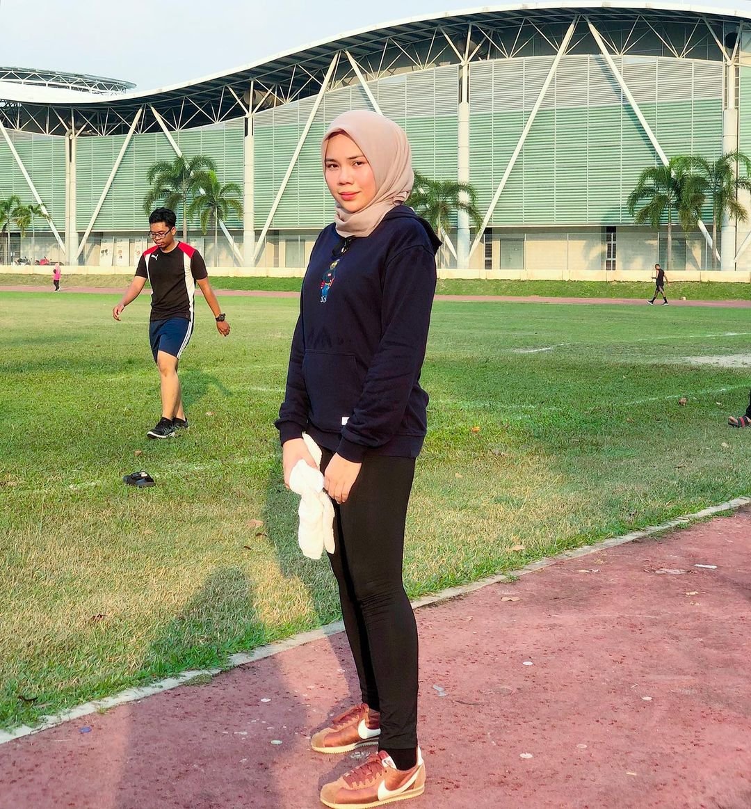 Zirah Jamal Mahasiswi Politeknik Penerbangan Viral - Foto 78