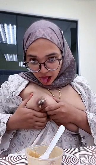 Kak Rose Malay Tobrut Sex Tape bokep video