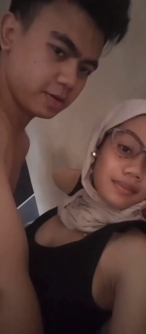Livia Mode Ukhti Ngewe Dikosan bokep video