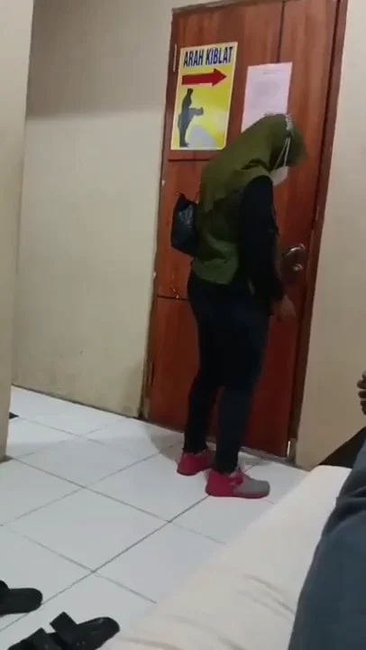 Perselingkuhan Dengan Teman Kantor bokep video