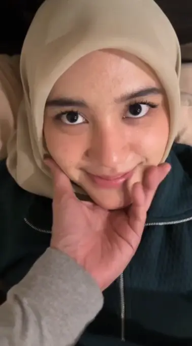 Sepong Manja Pacar Cantik Sange